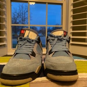 Jordan 4 unc